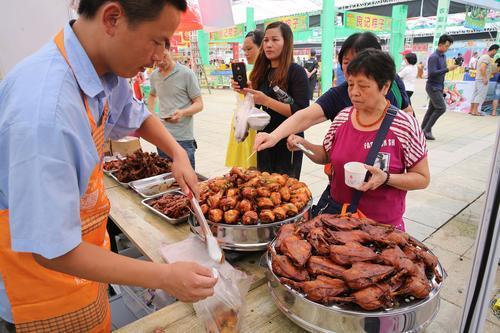 周黑鴨2017盛夏盛宴，味蕾狂歡，驚喜無限！