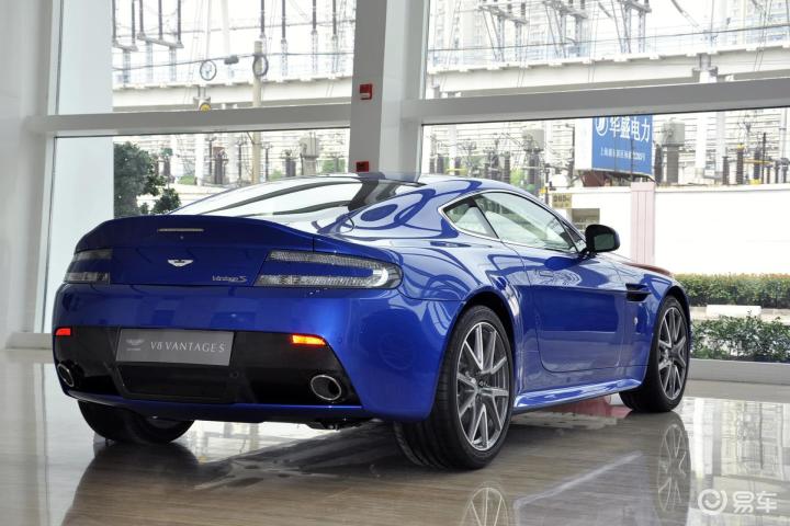 V8 Vantage（進(jìn)口）最新價(jià)格詳解